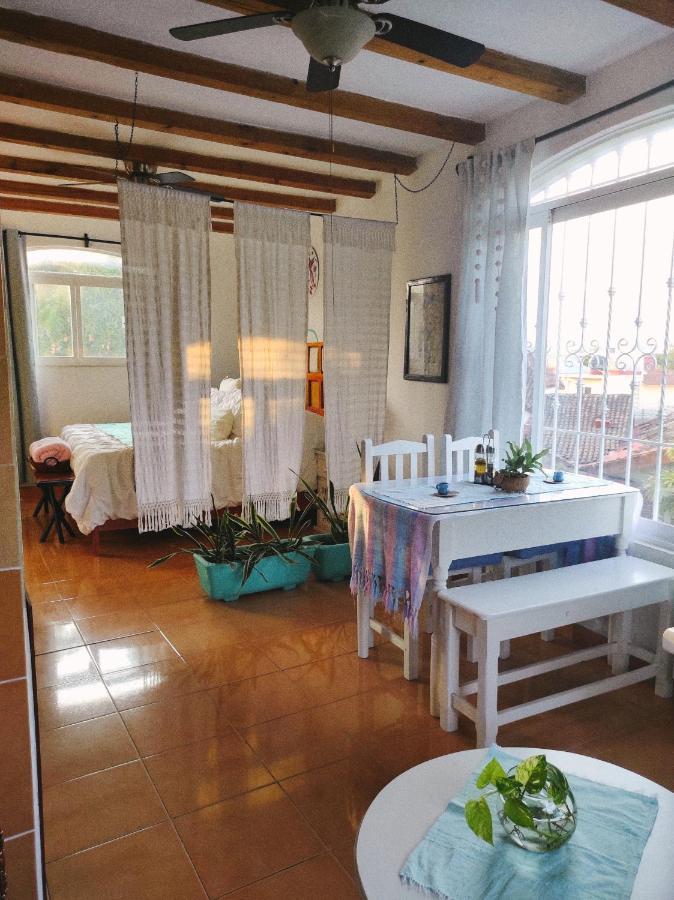 Folklorsuites 툭스틀라 외부 사진