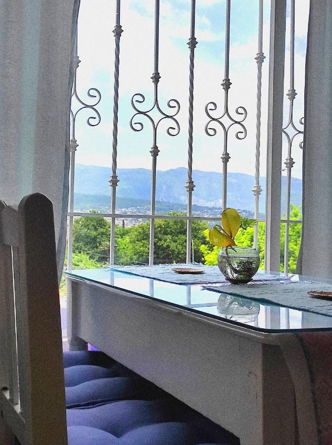 Folklorsuites 툭스틀라 외부 사진